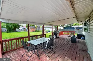 2112 Bridgewater Rd, Aston, PA 19014 - Photo 4