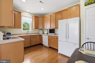 1656 Parkview Ct, Garnet Valley, PA 19060 - Photo 14