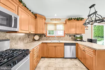 232 Beatrice Lane, Aston, PA 19014 - Photo 14
