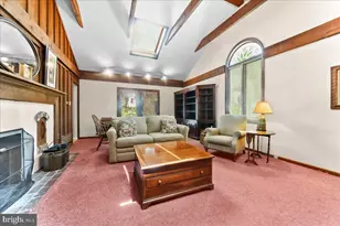 16 Oak Knoll Dr, Wallingford, PA 19086 - Photo 16