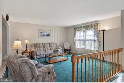 2202 Briarcliff Avenue, Upper Chichester, PA 19061 - Photo 8