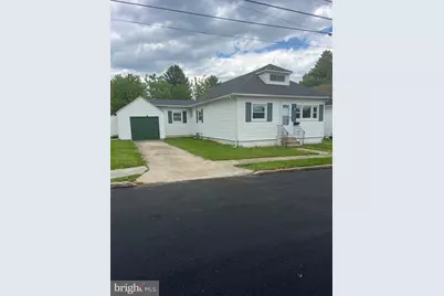 1023 Langley Street, Marcus Hook, PA 19061 - Photo 2