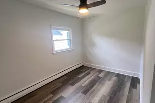 1023 Langley St, Marcus Hook, PA 19061 - Photo 10