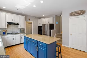 6 Hannah Dr, Glen Mills, PA 19342 - Photo 2