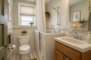 535 Jansen Ave, Essington, PA 19029 - Photo 6