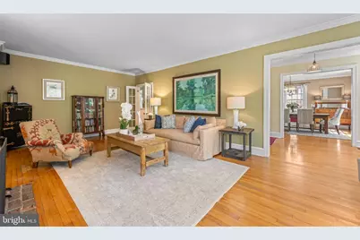 230 S Wayne Avenue, Wayne, PA 19087 - Photo 10