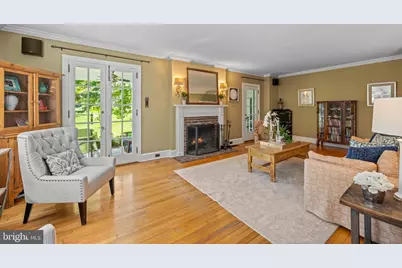 230 S Wayne Avenue, Wayne, PA 19087 - Photo 8