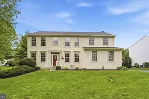 713 Iris Ln, Media, PA 19063 - Photo 2