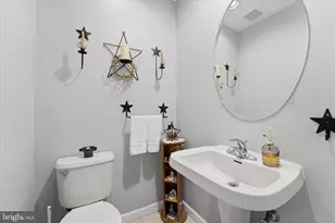 713 Iris Ln, Media, PA 19063 - Photo 16