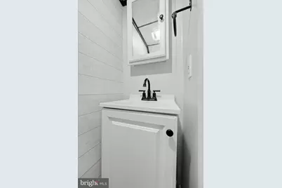110 Academy Lane, Upper Darby, PA 19082 - Photo 22