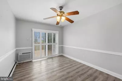 110 Academy Lane, Upper Darby, PA 19082 - Photo 6