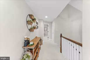 9 Pickwick Ln, Newtown Square, PA 19073 - Photo 20