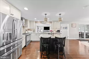 9 Pickwick Ln, Newtown Square, PA 19073 - Photo 10