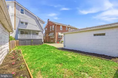 102 E Oak Lane, Glenolden, PA 19036 - Photo 20