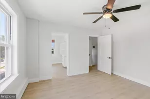 102 E Oak Ln, Glenolden, PA 19036 - Photo 22