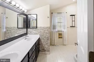 801 Addingham Ave, Drexel Hill, PA 19026 - Photo 18