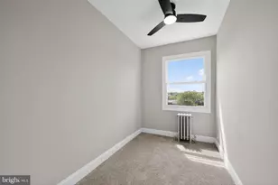 22 Summit St, Darby, PA 19023 - Photo 6