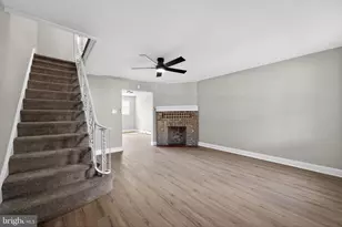22 Summit St, Darby, PA 19023 - Photo 2
