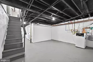 22 Summit St, Darby, PA 19023 - Photo 14