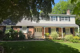 19 Waterford Way, Wallingford, PA 19086 - Photo 2