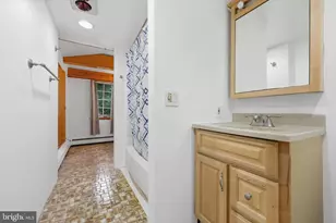 801 E Penn Pines Blvd, Aldan, PA 19018 - Photo 20