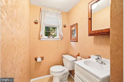 110 Lansdowne Court, Lansdowne, PA 19050 - Photo 10