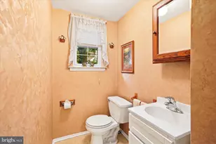 110 Lansdowne Ct, Lansdowne, PA 19050 - Photo 10
