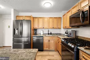 1030 E Lancaster Ave, Bryn Mawr, PA 19010 - Photo 12