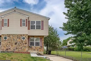 723 Broad St, Collingdale, PA 19023 - Photo 2