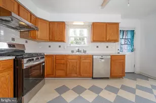 723 Broad St, Collingdale, PA 19023 - Photo 14