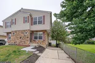 723 Broad St, Collingdale, PA 19023 - Photo 1