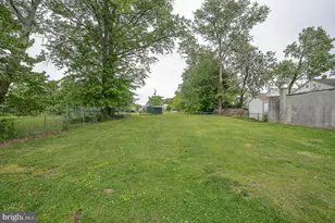 723 Broad St, Collingdale, PA 19023 - Photo 36
