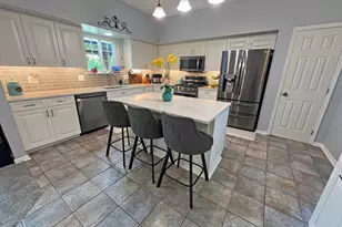218 Waterford Way, Garnet Valley, PA 19060 - Photo 2