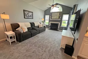 218 Waterford Way, Garnet Valley, PA 19060 - Photo 8