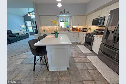 218 Waterford Way, Garnet Valley, PA 19060 - Photo 6