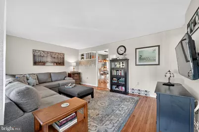 2225 E Helms Manor, Upper Chichester, PA 19061 - Photo 6