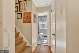 2225 E Helms Manor, Upper Chichester, PA 19061 - Photo 18