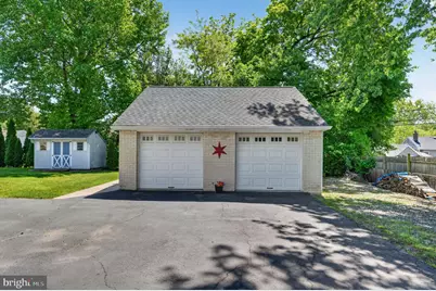 2225 E Helms Manor, Upper Chichester, PA 19061 - Photo 42