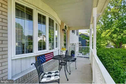2225 E Helms Manor, Upper Chichester, PA 19061 - Photo 4