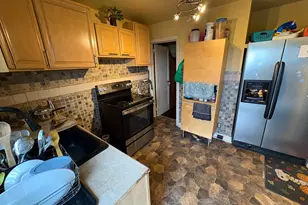 1144 Concord Ave, Chester, PA 19013 - Photo 6