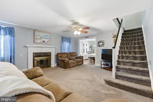3828 Crest Rd, Drexel Hill, PA 19026 - Photo 4