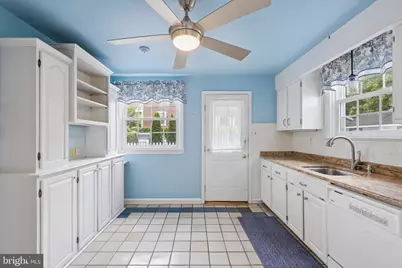 2398 Hollis Road, Havertown, PA 19083 - Photo 10