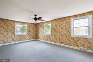 2398 Hollis Rd, Havertown, PA 19083 - Photo 18