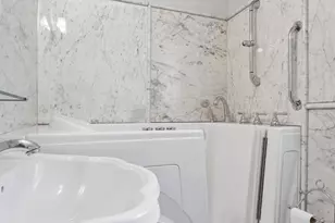 2398 Hollis Rd, Havertown, PA 19083 - Photo 16