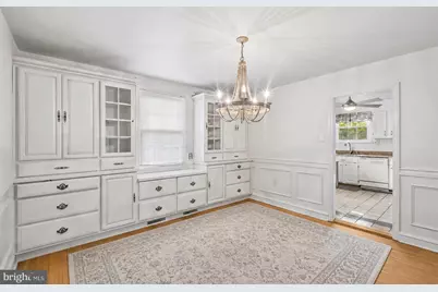 2398 Hollis Road, Havertown, PA 19083 - Photo 8