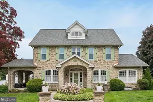 2456 Hillcrest Rd, Drexel Hill, PA 19026 - Photo 1