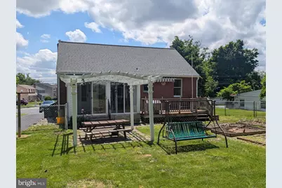 1129 Providence Road, Springfield, PA 19064 - Photo 14