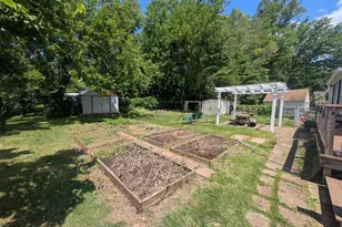 1129 Providence Rd, Springfield, PA 19064 - Photo 12
