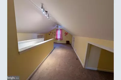 1129 Providence Road, Springfield, PA 19064 - Photo 10