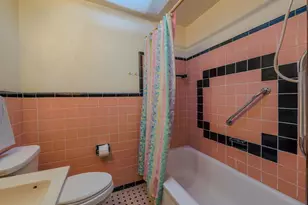 1075 Brookwood Ln, Glenolden, PA 19036 - Photo 22